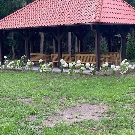 Hotel Restauracja Cztery Pory Roku Orneta Экстерьер фото