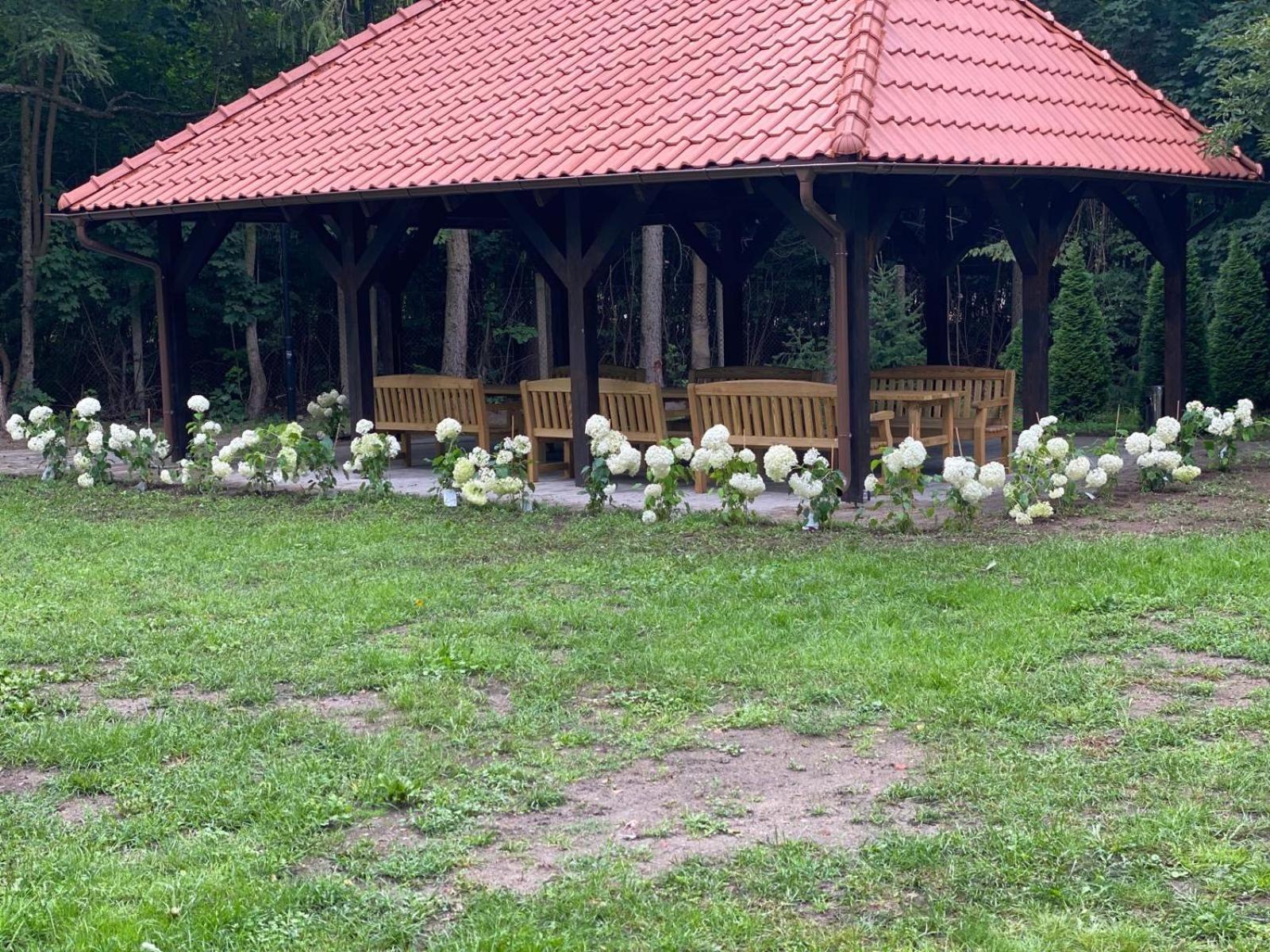 Hotel Restauracja Cztery Pory Roku Orneta Экстерьер фото