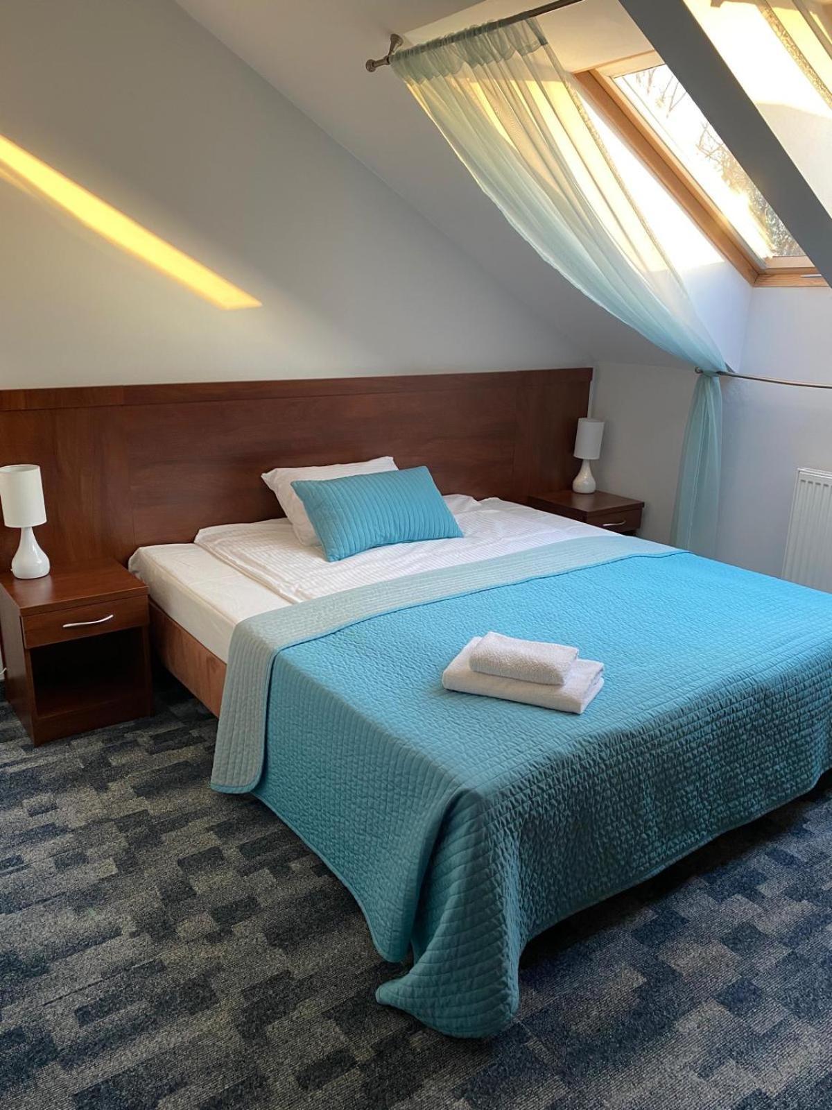 Hotel Restauracja Cztery Pory Roku Orneta Экстерьер фото