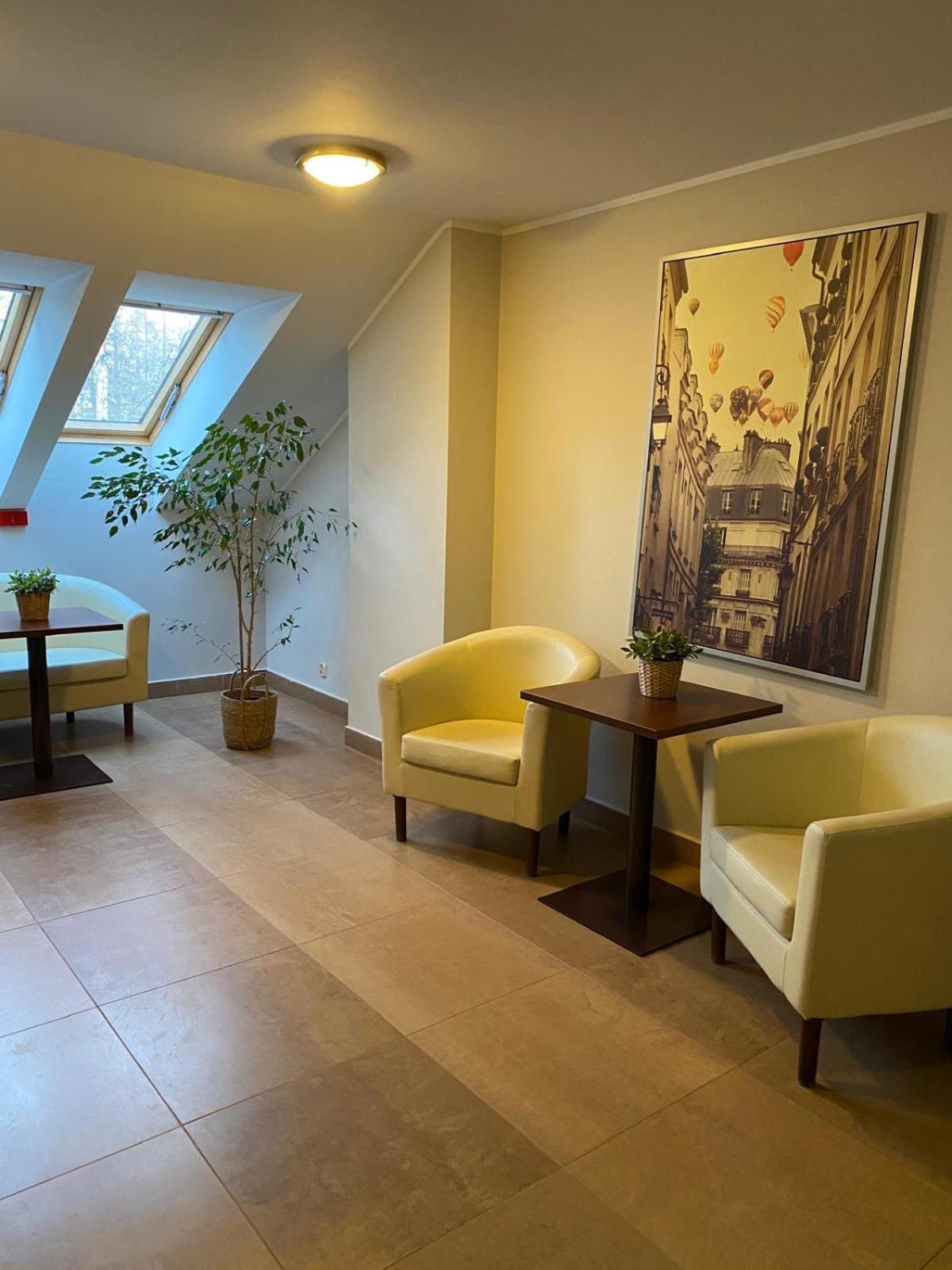 Hotel Restauracja Cztery Pory Roku Orneta Экстерьер фото
